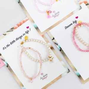 Armbanden met quotekaartje